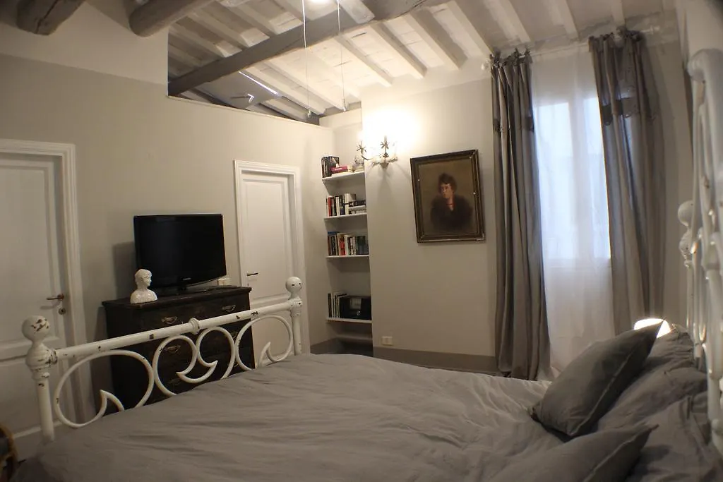Apartment Florence Charming Suite
