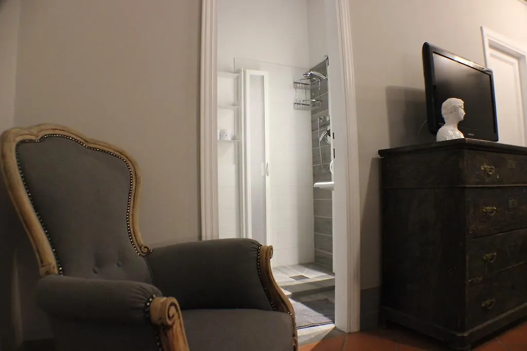 Florence Charming Suite